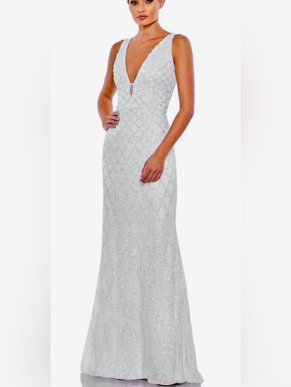 Mac Duggal White Beaded V-Neck Bridal Gown or Prom or Gala NWT sleeveless column